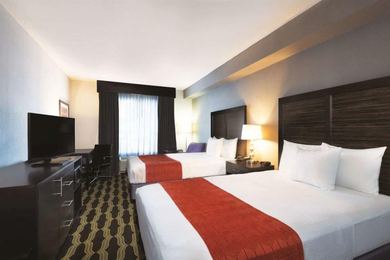 La Quinta By Wyndham Lynchburg At Liberty Univ. Hotel Buitenkant foto