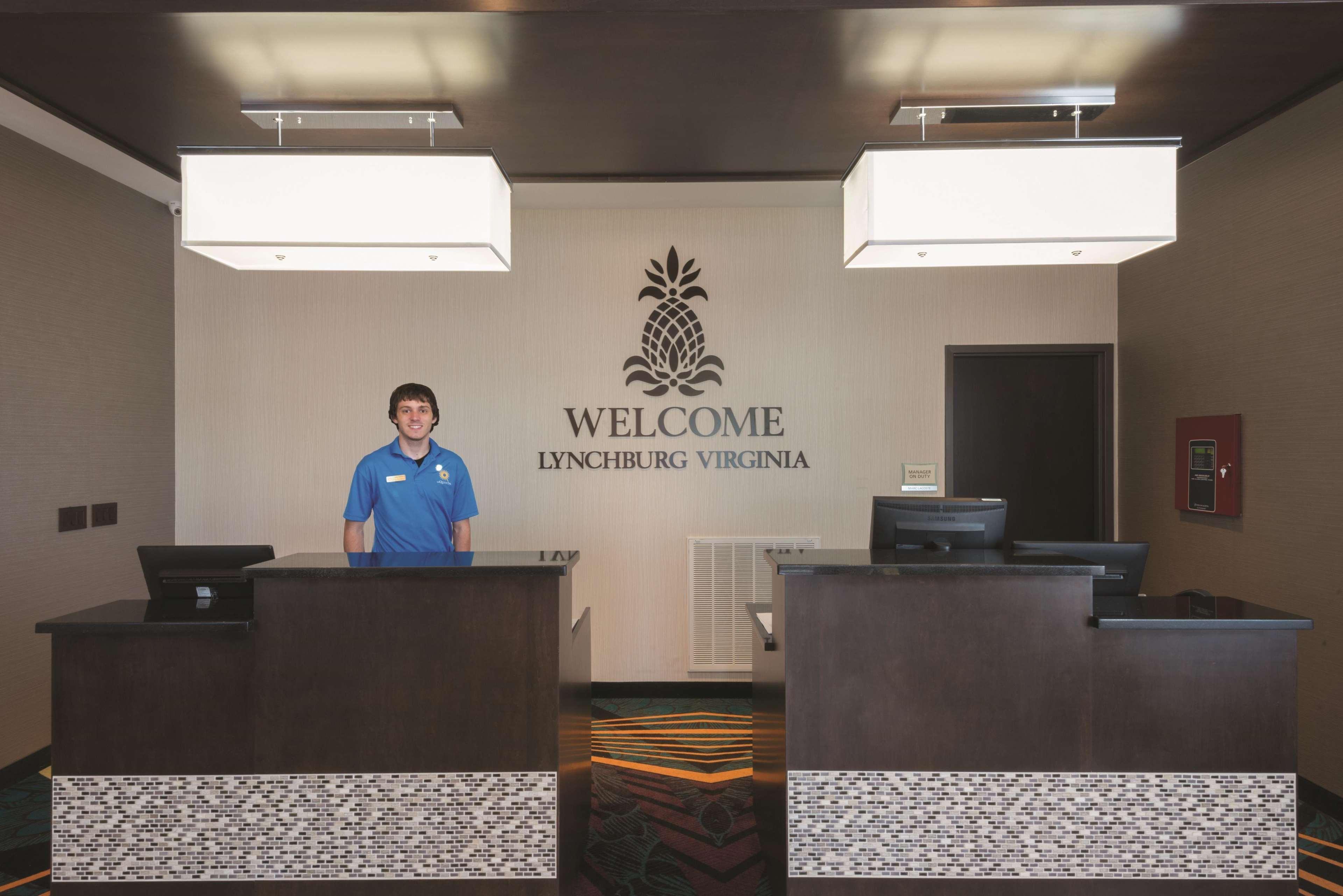La Quinta By Wyndham Lynchburg At Liberty Univ. Hotel Buitenkant foto