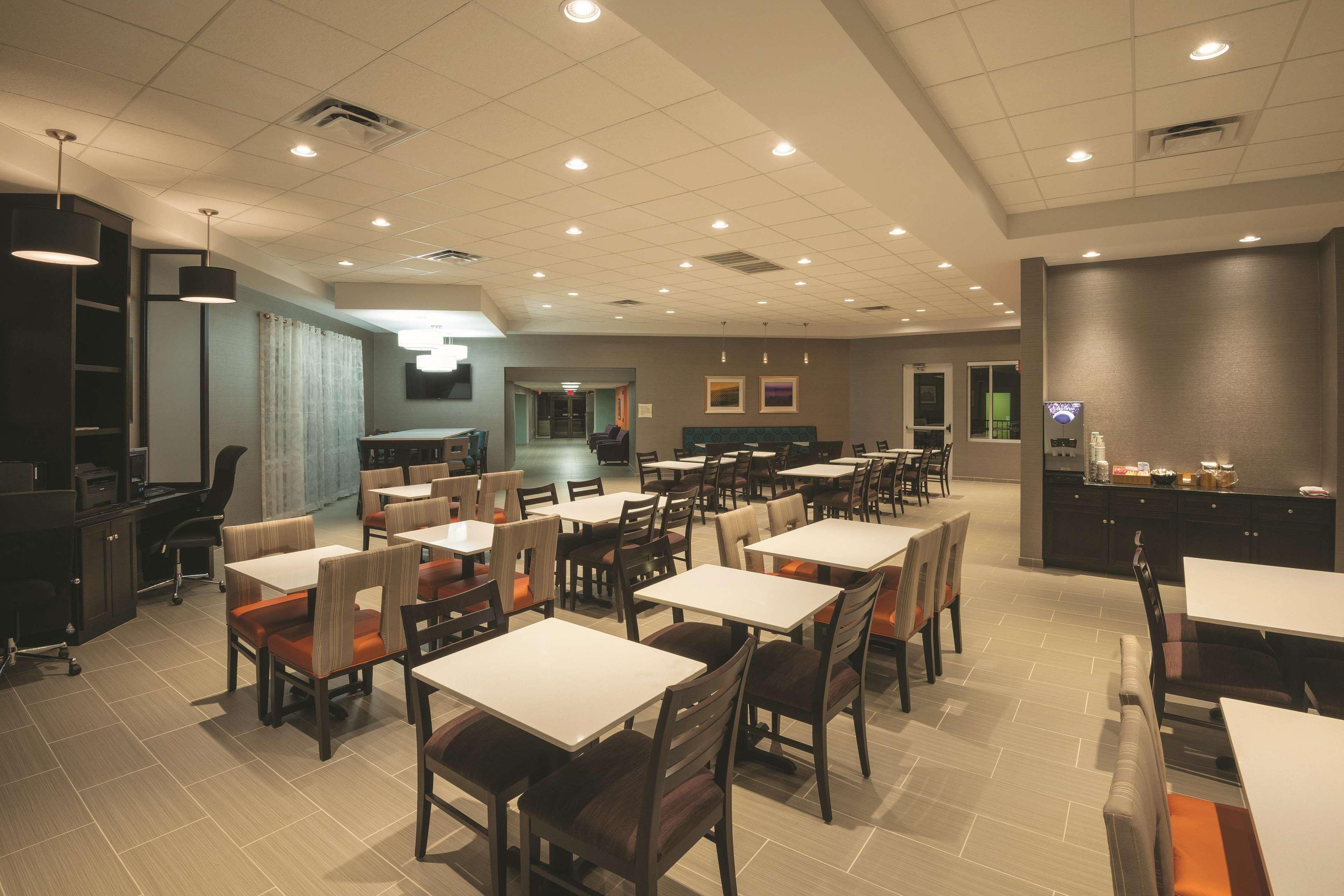 La Quinta By Wyndham Lynchburg At Liberty Univ. Hotel Buitenkant foto