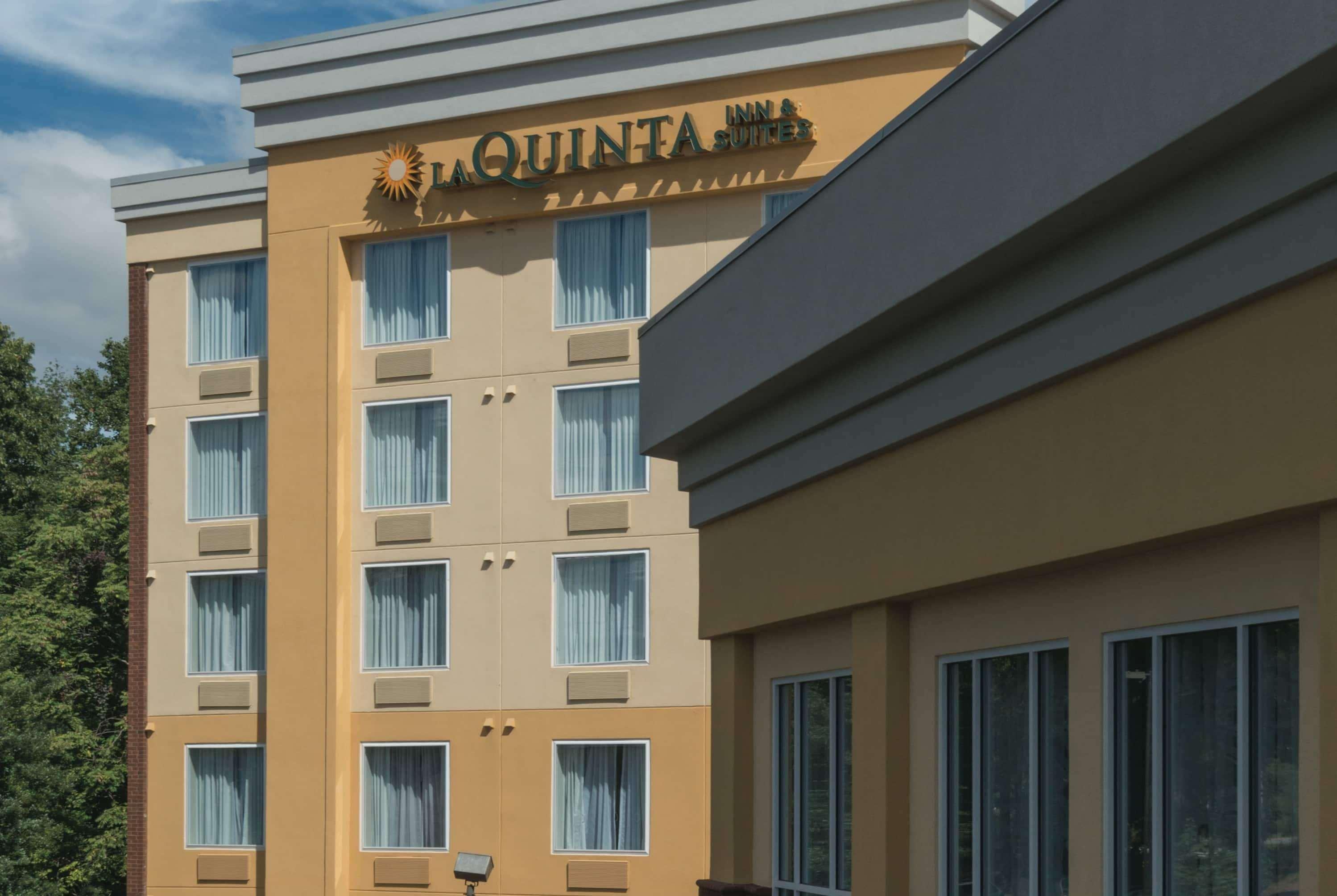 La Quinta By Wyndham Lynchburg At Liberty Univ. Hotel Buitenkant foto